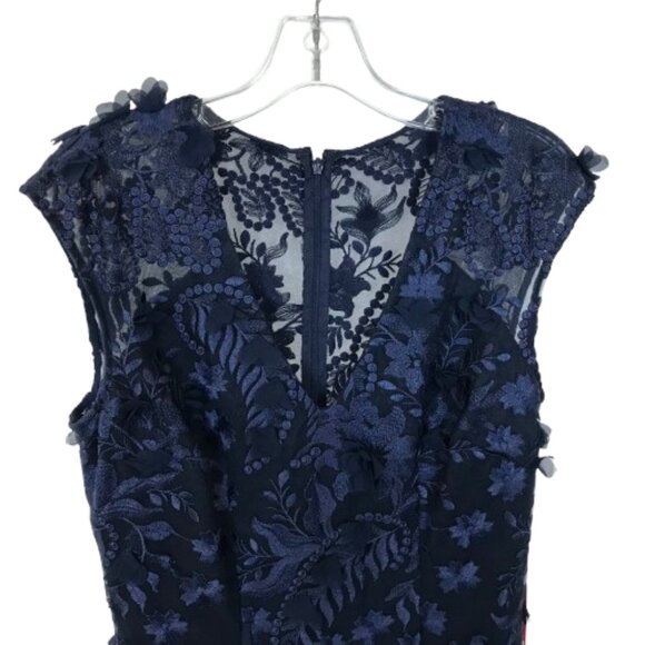 NWT Carmen Marc Valvo Infusion Womens Size 8 Navy Blue Floral Appliqué Dress NEW - Picture 4 of 6